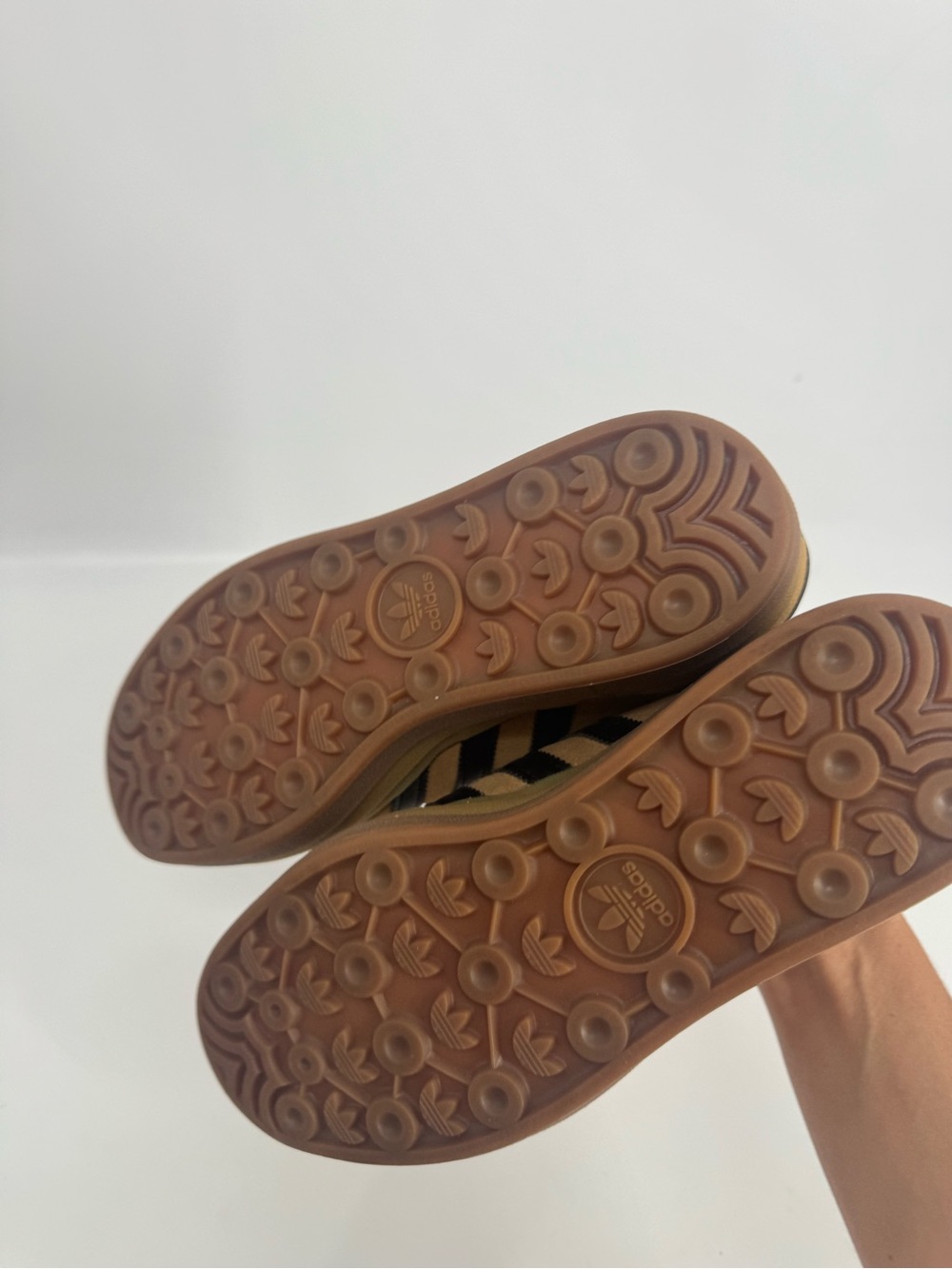 Adidas Originals Womens Gazelle Bold Sneakers Cardboard Core Black Gum Size 6.5 - Picture 8 of 11